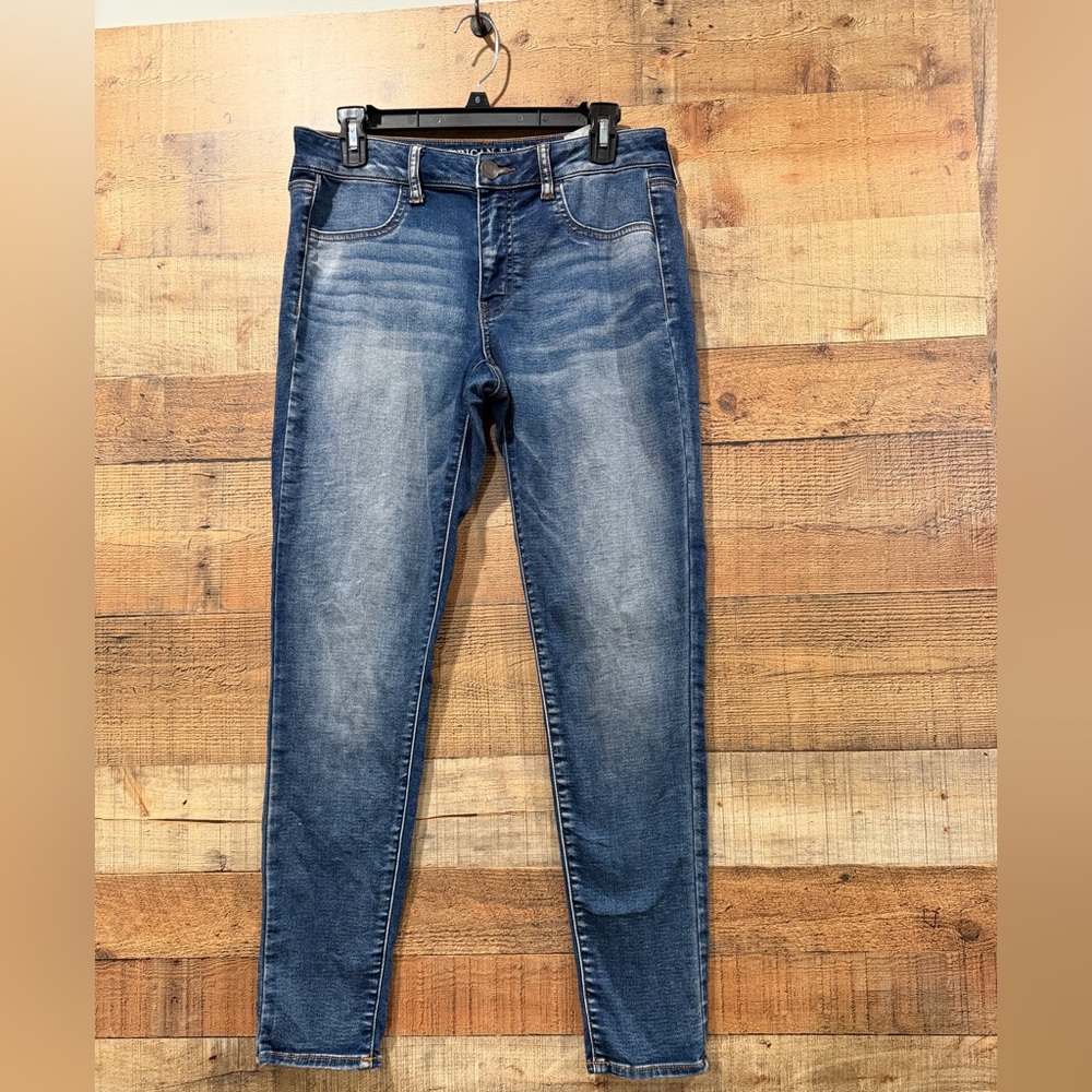 American Eagle Blue Super Stretch White Pocket Jeggings Size 8